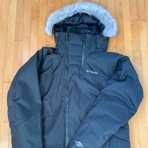 Columbia ski jacket barely used